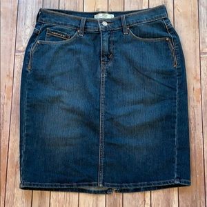 Levis Jean Skirt Size 6
